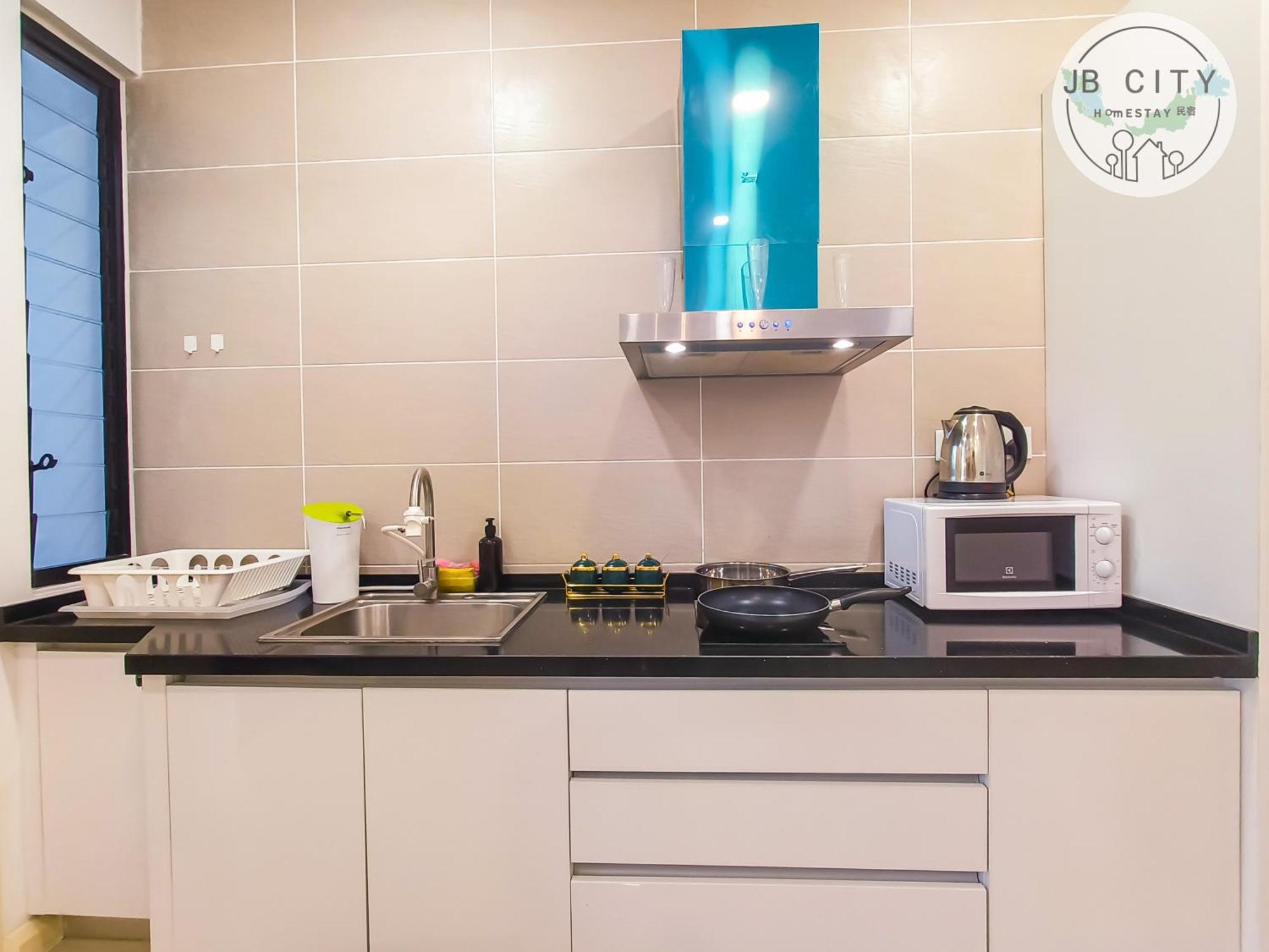 D'Pristine Suites By Rr Jbcity นุสาจายา ภายนอก รูปภาพ